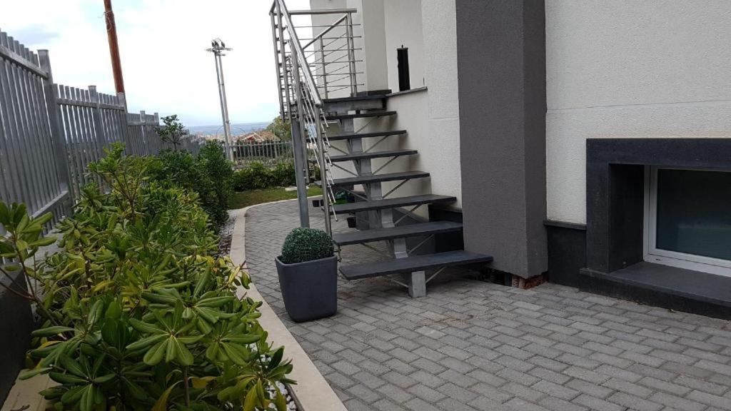 Rucoli Bed & Breakfast Brucoli Exterior foto